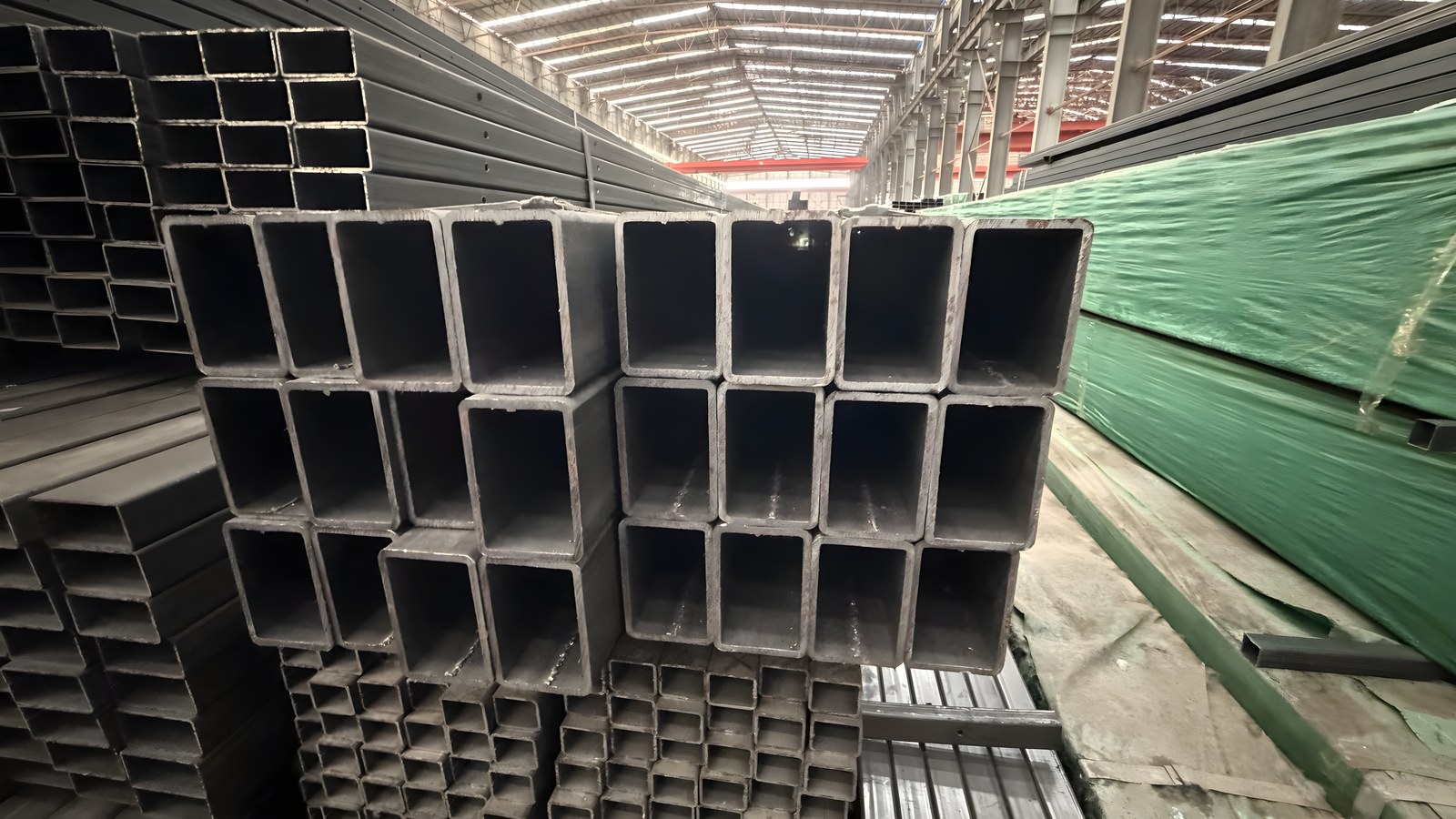 Chassis frame-rail rectangular hollow sections